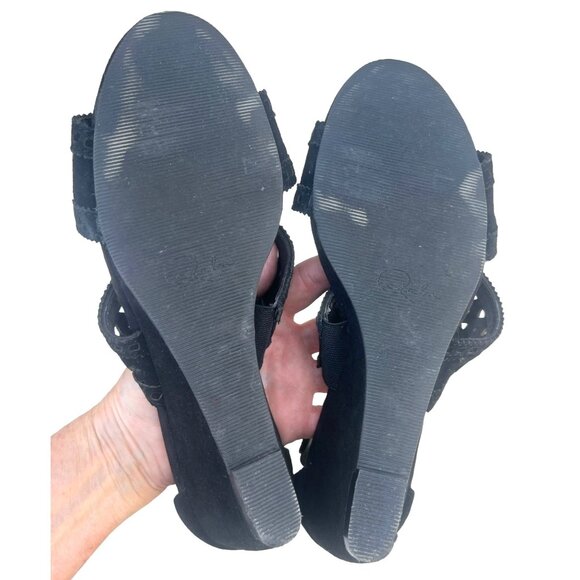 Reba Women’s Size 7 Baby Suede Open Toe Wedge Heels cut outs Leather Black - Picture 8 of 11